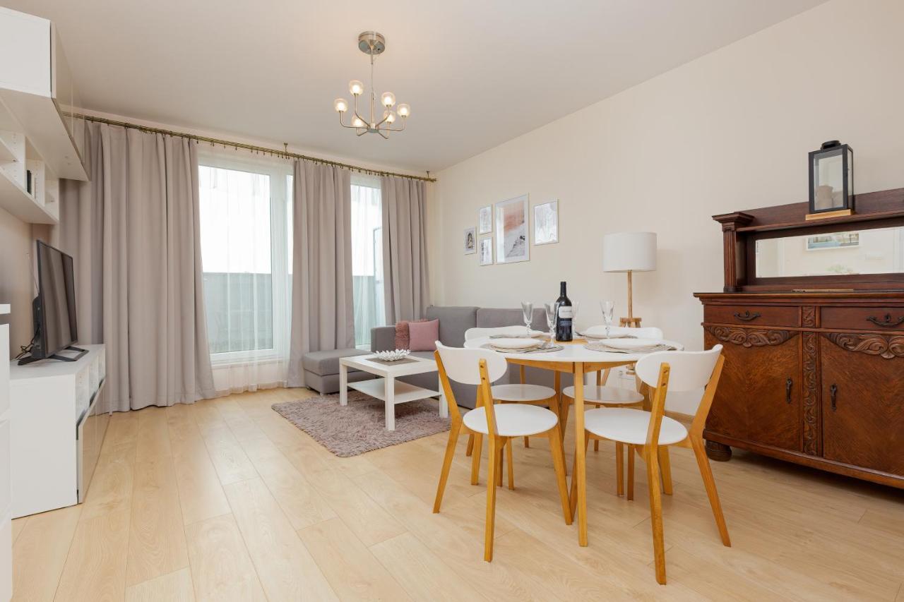 Espace Wilanow Apartments By Noclegi Renters Varşova Dış mekan fotoğraf
